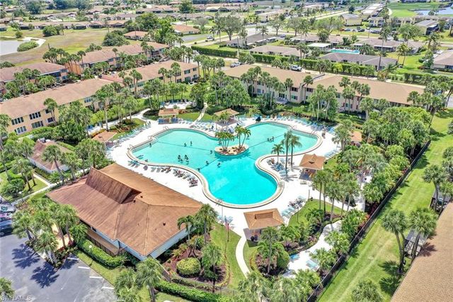 4150 Looking Glass LN # 5, Naples, FL 34112