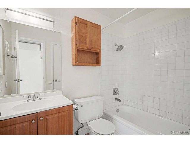 3772 S Mission Pkwy A, Aurora, CO 80013
