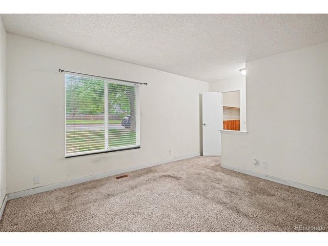 3772 S Mission Pkwy A, Aurora, CO 80013