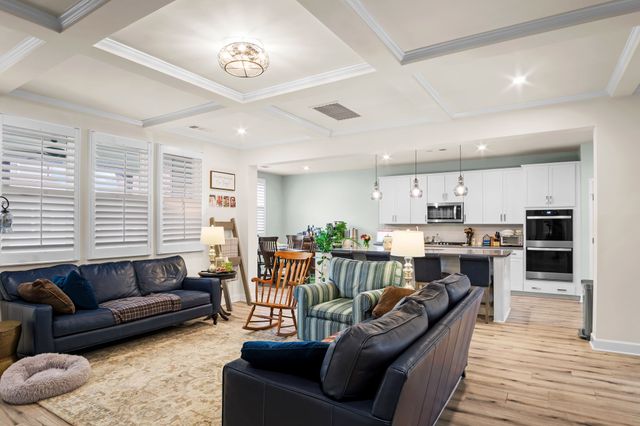 411 Buxton Ct, Murfreesboro, TN 37128