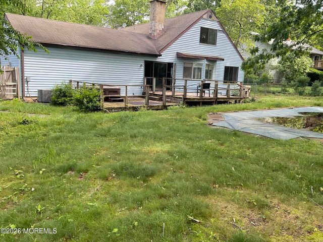 7 Winchester Drive, Jackson, NJ 08527