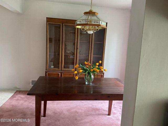 7 Winchester Drive, Jackson, NJ 08527
