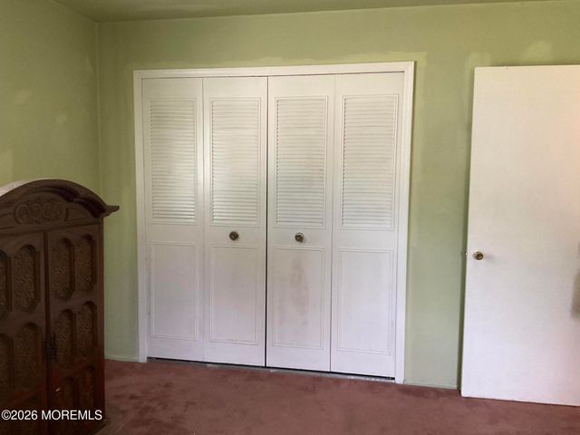 7 Winchester Drive, Jackson, NJ 08527
