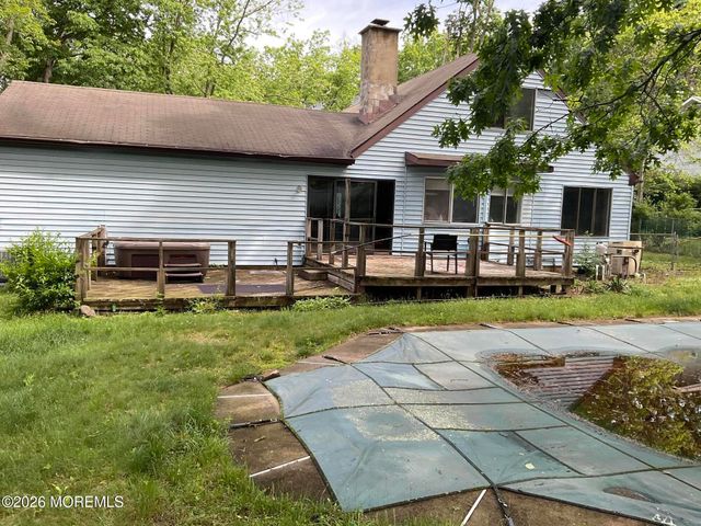 7 Winchester Drive, Jackson, NJ 08527