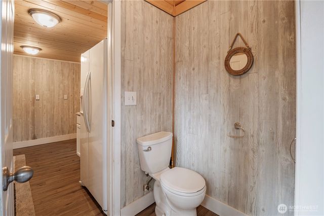 21 N Buckhorn Court, Hoodsport, WA 98548