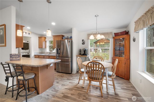 21 N Buckhorn Court, Hoodsport, WA 98548