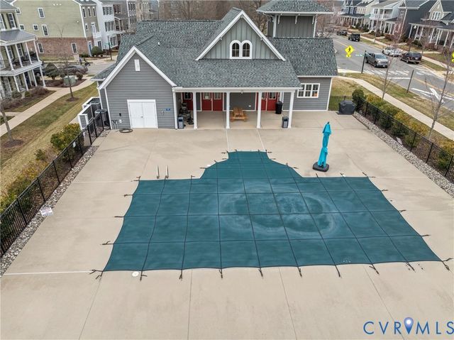 14420 Michaux Village Dr, Midlothian, VA 23113