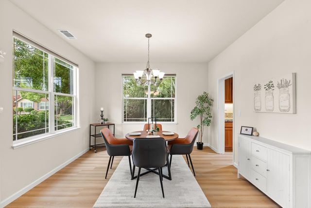 2408 Victor Ct, Tracy, CA 95304