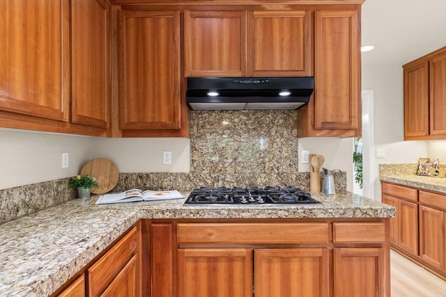 2408 Victor Ct, Tracy, CA 95304