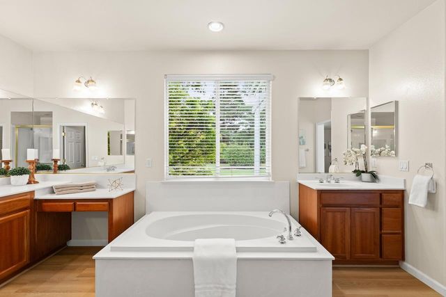 2408 Victor Ct, Tracy, CA 95304