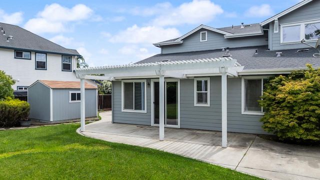 2408 Victor Ct, Tracy, CA 95304