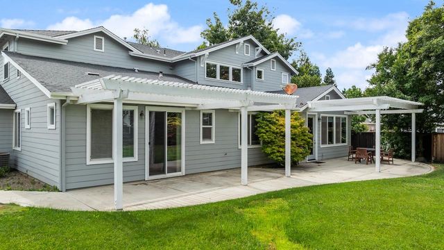 2408 Victor Ct, Tracy, CA 95304