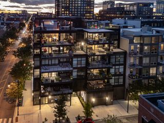 6 N Carpenter Street 5B, Chicago, IL 60607