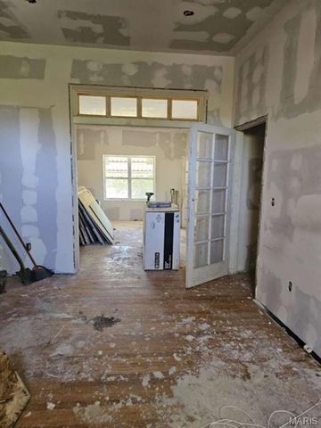 920 Bayard Avenue, St Louis, MO 63108