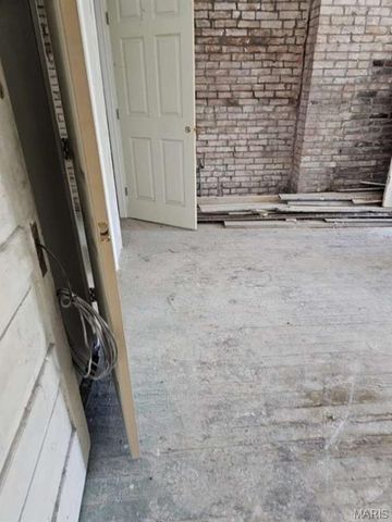 920 Bayard Avenue, St Louis, MO 63108