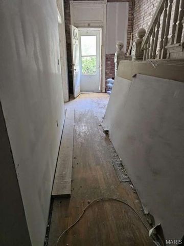 920 Bayard Avenue, St Louis, MO 63108