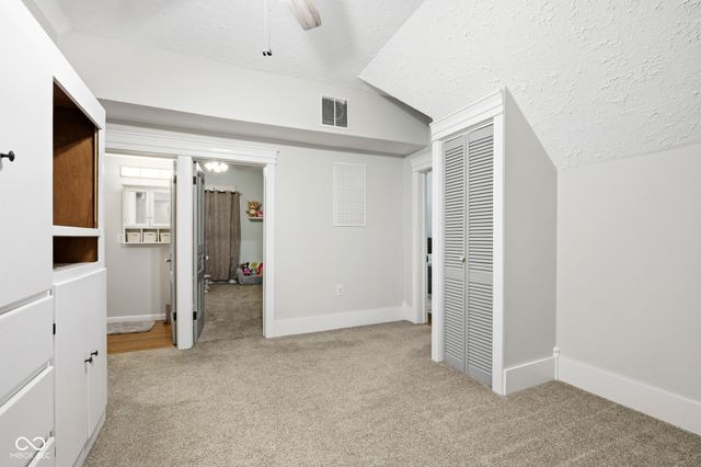 307 S Market Street, Thorntown, IN 46071