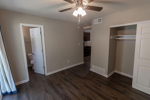 105 N GARTH AVE 09, Columbia, MO 65203