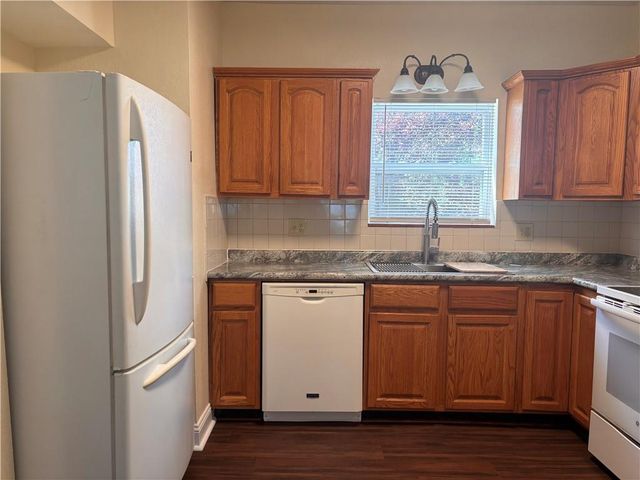 4007 Clark Avenue, Kansas City, MO 64111