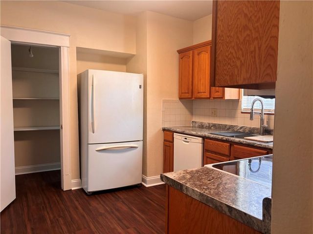 4007 Clark Avenue, Kansas City, MO 64111