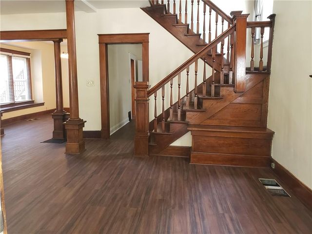 4007 Clark Avenue, Kansas City, MO 64111