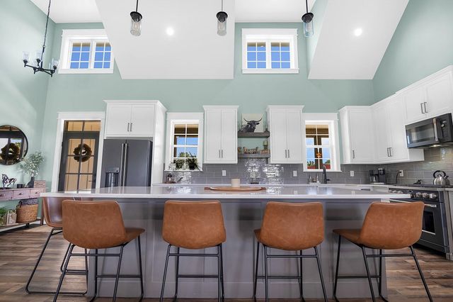 224 James King Rd, Zavalla, TX 75980