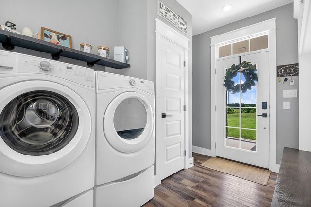 224 James King Rd, Zavalla, TX 75980