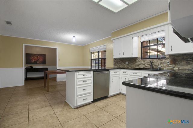 1701 Elk Trail, Harker Heights, TX 76548