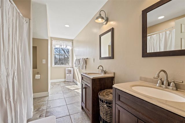 10720 NW 53RD TERRACE, Gainesville, FL 32653