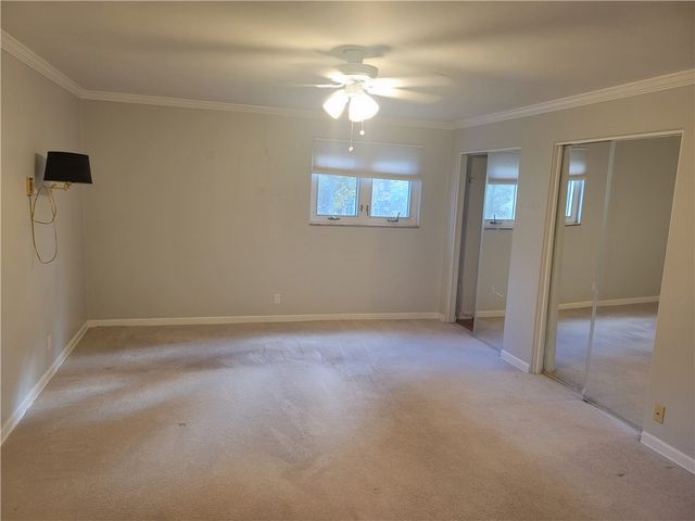 1260 Fox Chapel Rd, Fox Chapel, PA 15238