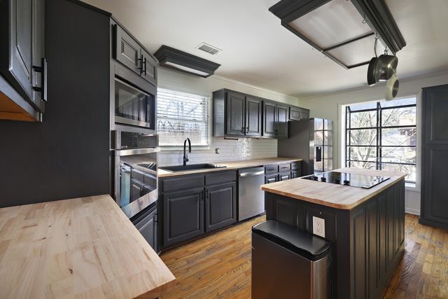436 Foothill Dr, Nashville, TN 37217