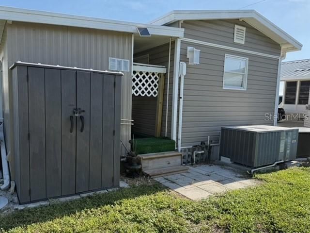 813 S GREEN CIRCLE, Venice, FL 34285
