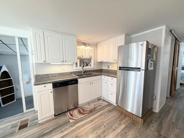 813 S GREEN CIRCLE, Venice, FL 34285