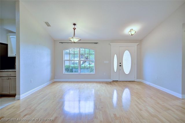 1465 Berwin Avenue, Avon Park, FL 33825