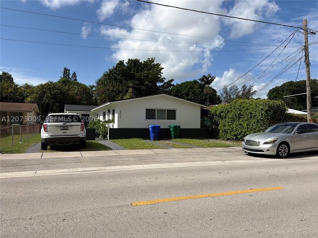 3530 SW 22nd Ter, Miami, FL 33145