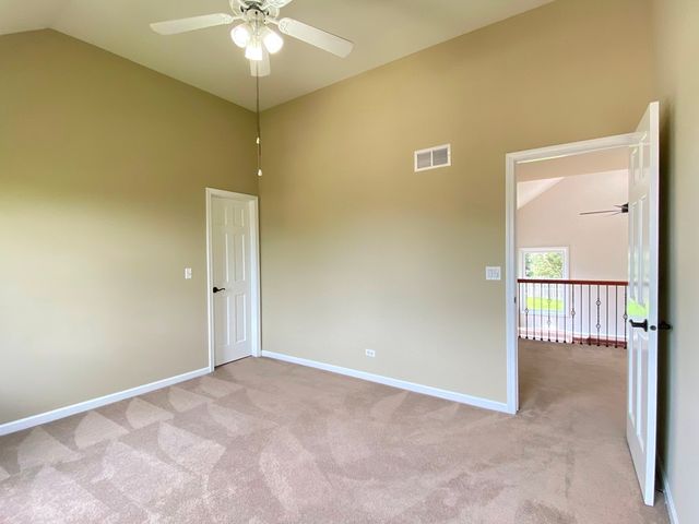 720 KENDRIDGE Court, Aurora, IL 60502