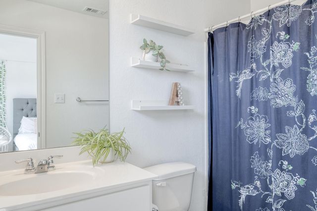 19524 Landmark DR, Pflugerville, TX 78660