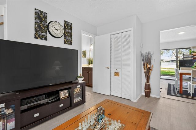 1453 CASA PARK CIRCLE, Winter Springs, FL 32708