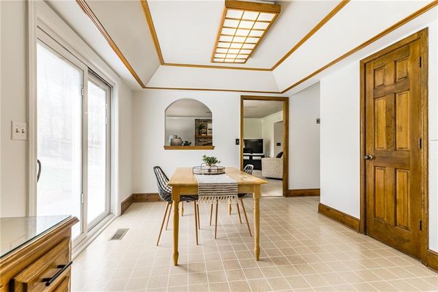 8336 Rosehill Road, Lenexa, KS 66215