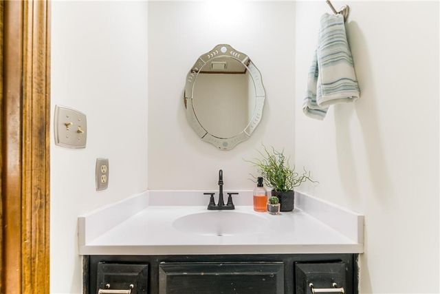8336 Rosehill Road, Lenexa, KS 66215
