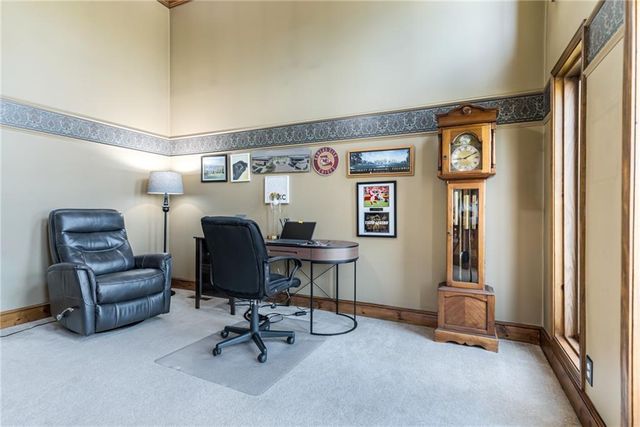 8336 Rosehill Road, Lenexa, KS 66215