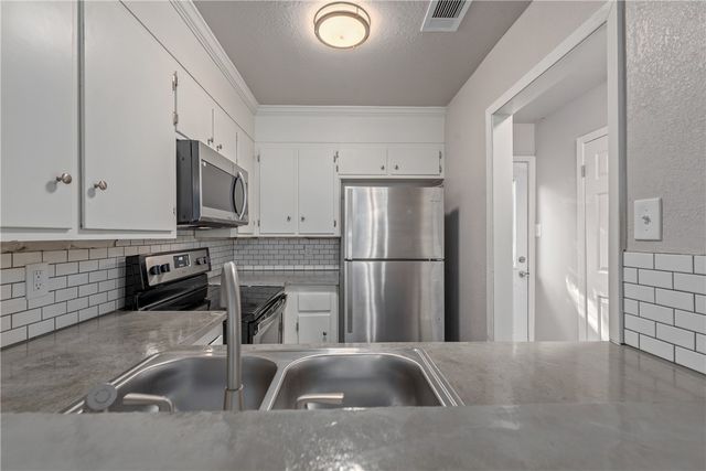 3345 Lodgepole Circle, College Station, TX 77845