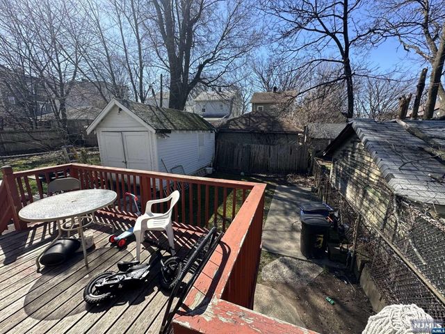 15 Herpers Street, Irvington, NJ 07111