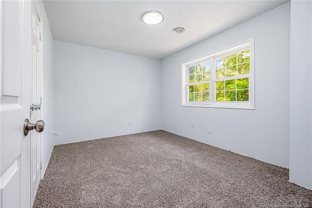 2326 Barrington Circle, Fayetteville, NC 28303