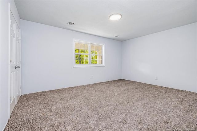 2326 Barrington Circle, Fayetteville, NC 28303