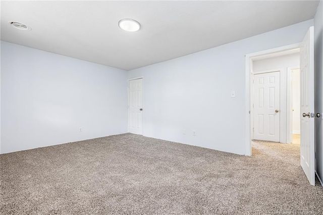 2326 Barrington Circle, Fayetteville, NC 28303