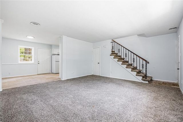2326 Barrington Circle, Fayetteville, NC 28303