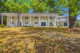 2326 Barrington Circle, Fayetteville, NC 28303