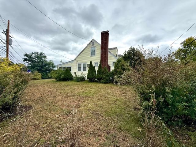 19 Brookdale Rd, Arlington, MA 02474