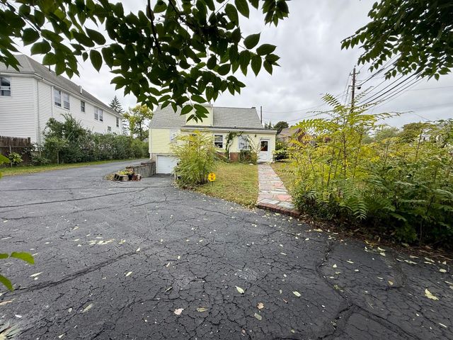 19 Brookdale Rd, Arlington, MA 02474